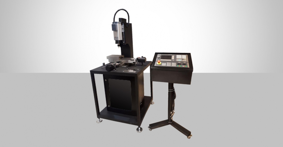 مجموعه آموزشی پژوهشی CNC فرز QV-CNC-STAND-B